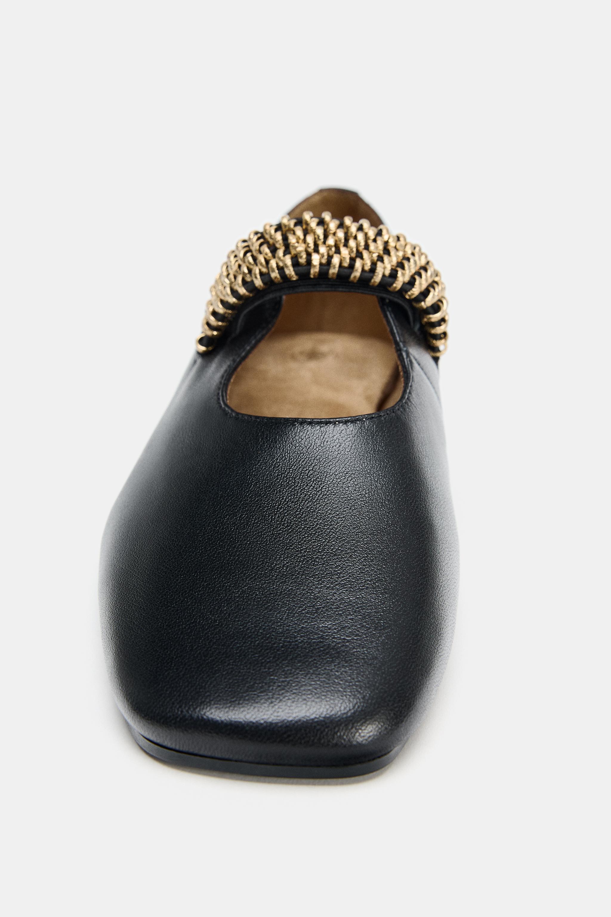 LEATHER BALLET FLATS WITH METAL STRAP